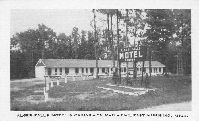 Dans Alger Falls Motel - Old Postcard